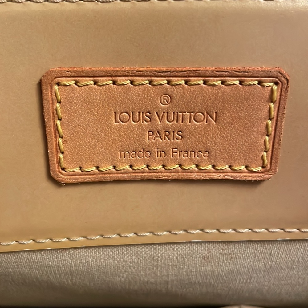 Louis Vuitton Tote Bag - Picture 7 of 7
